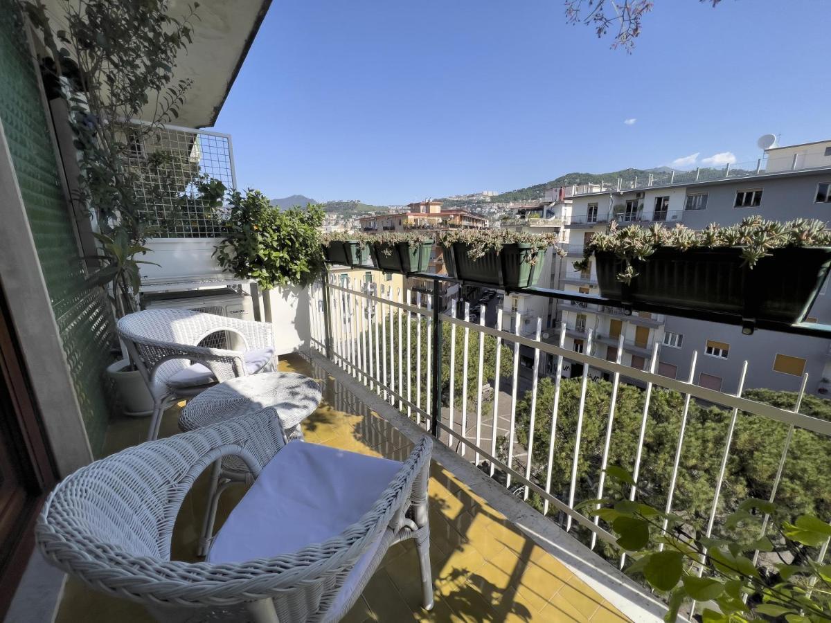 Casa Nina Deluxe Acomodação com café da manhã Salerno Exterior foto